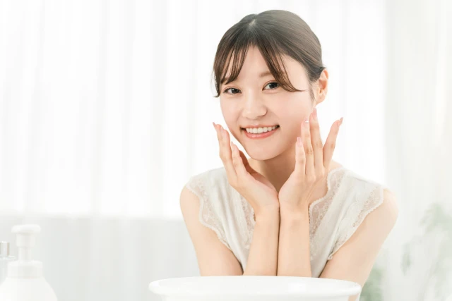 微笑む女性